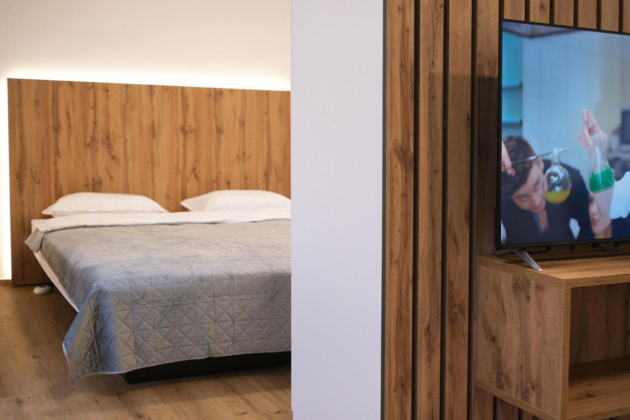 Apartments 5Ka - Modern Comfort 5 Minutes From Highway Velika Loka Экстерьер фото