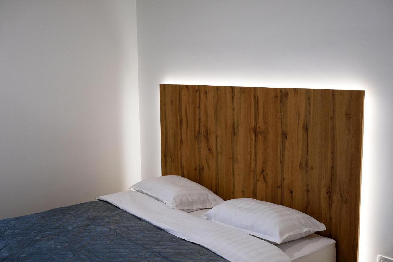 Apartments 5Ka - Modern Comfort 5 Minutes From Highway Velika Loka Экстерьер фото