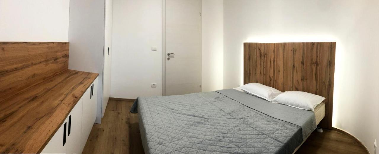 Apartments 5Ka - Modern Comfort 5 Minutes From Highway Velika Loka Экстерьер фото